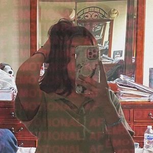 Meet your Posher, Priscilla